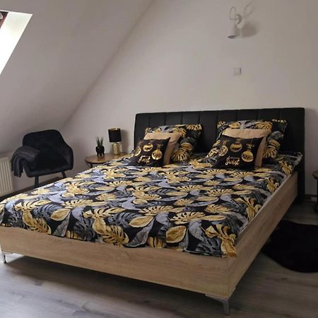 Wyjatkowy Apartament W Miliczu מראה חיצוני תמונה